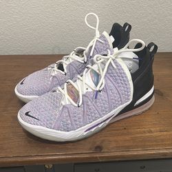 Nike LeBron 18 Graffiti (GS) - lightly used