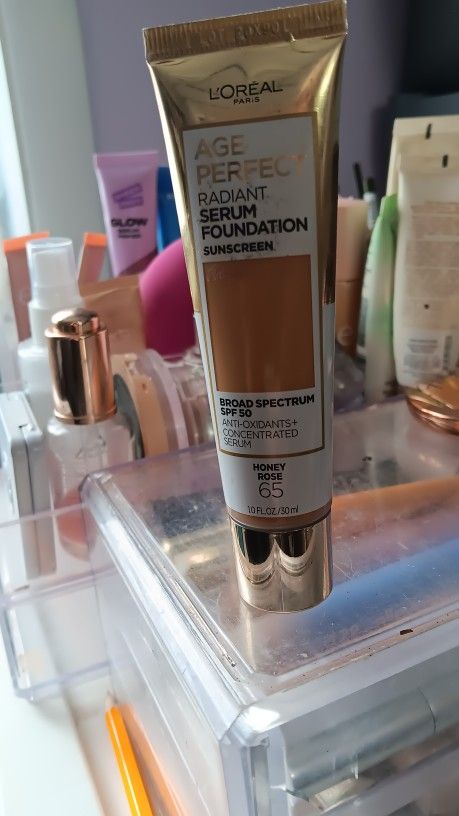 NEW LOREAL AGE PERFECT SERUM FOUNDATION