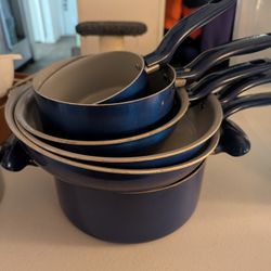 Ceramic lined pot and pan set