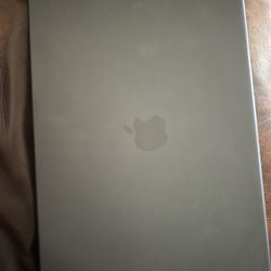 2025 MacBook Air 15in M4 Chip 