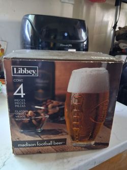 Madison Football  Beer Glasses 4 ct