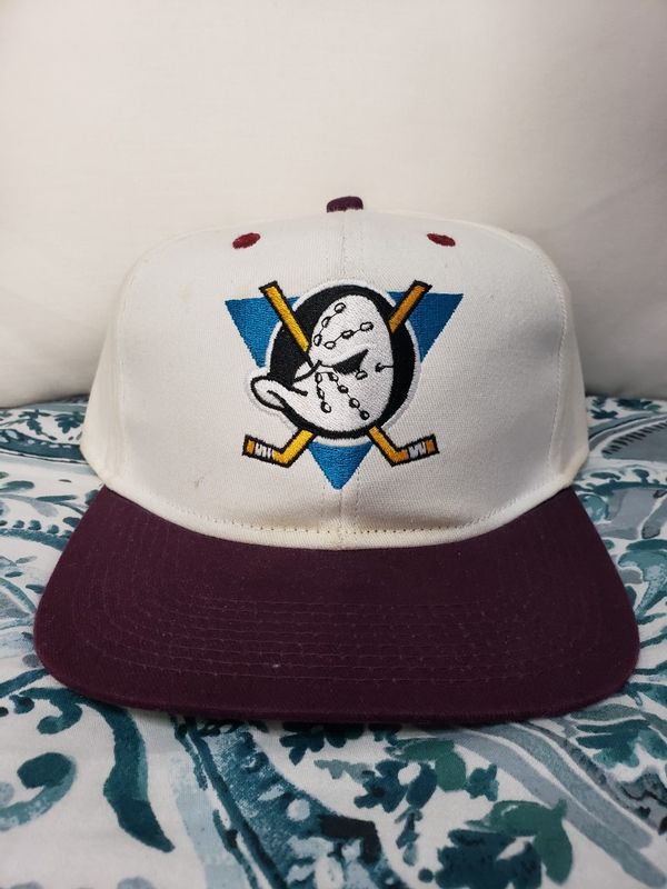 Mighty ducks vintage snapback for Sale in Fort Worth, TX - OfferUp