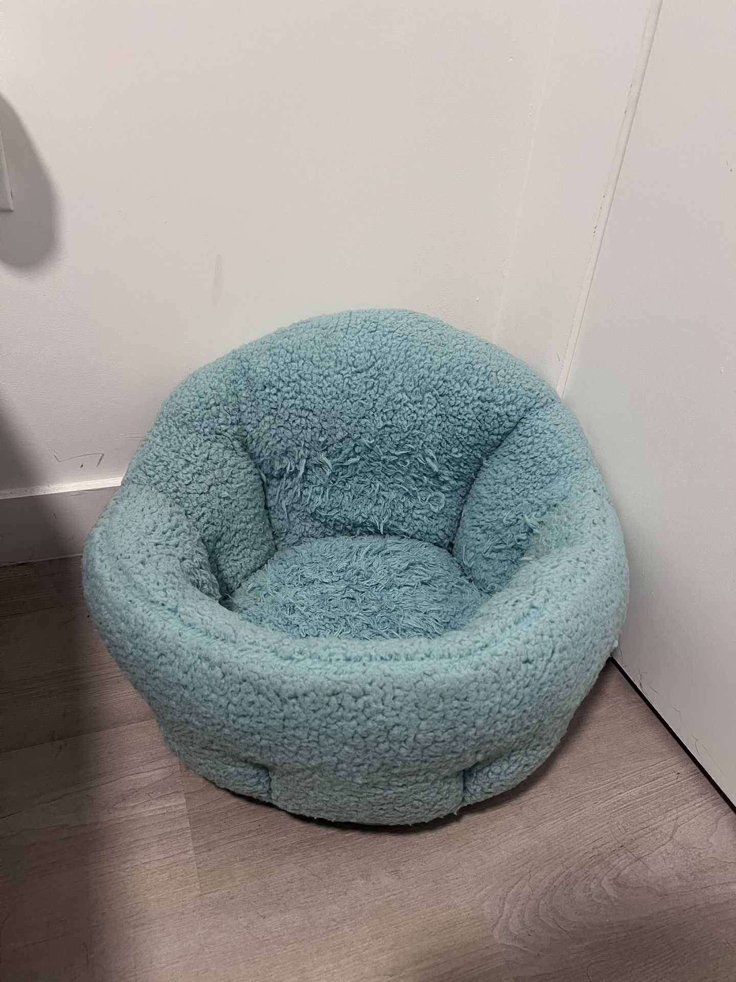 Deep Dish Sherpa Cuddler Dog/Cat Bed