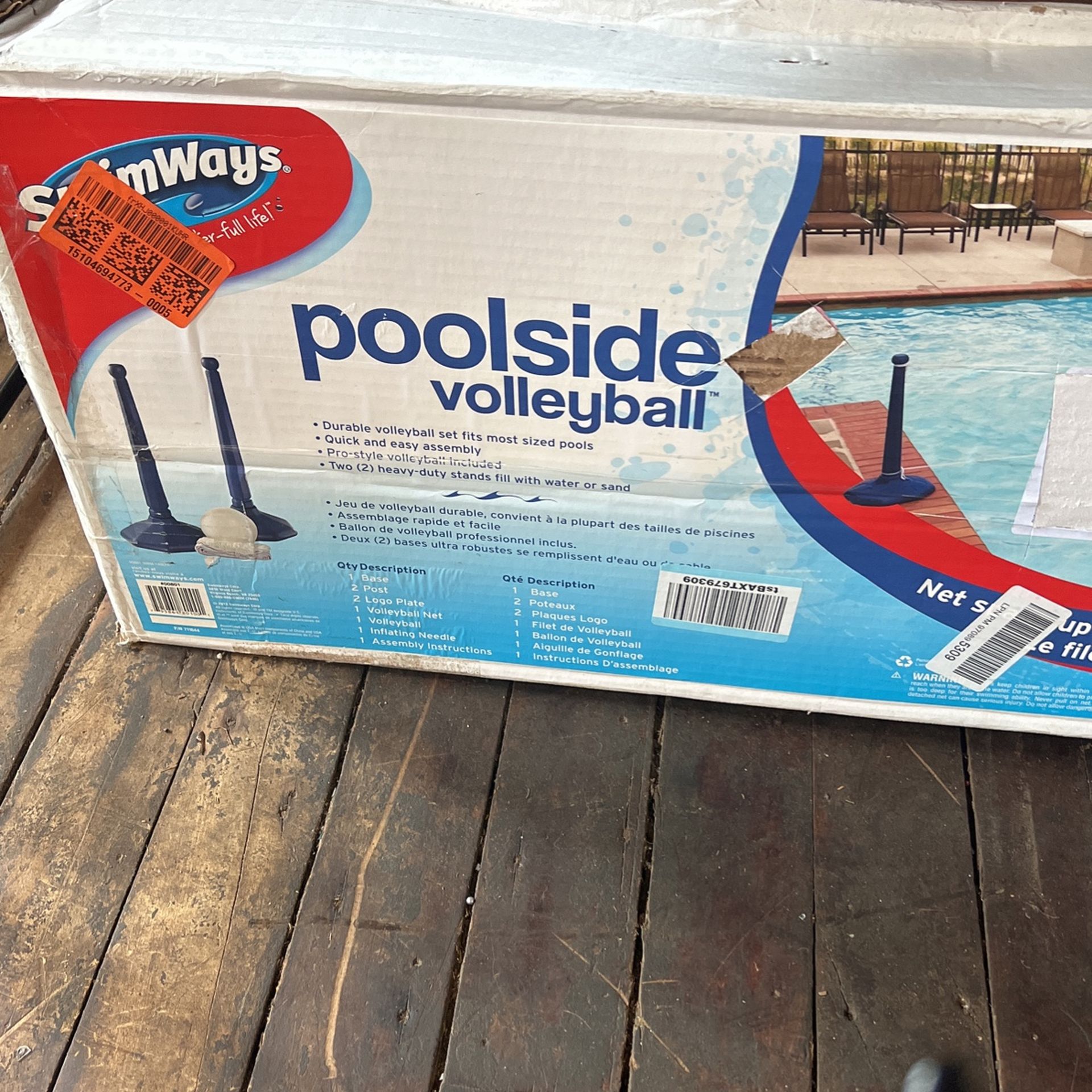 Pool Volleyball