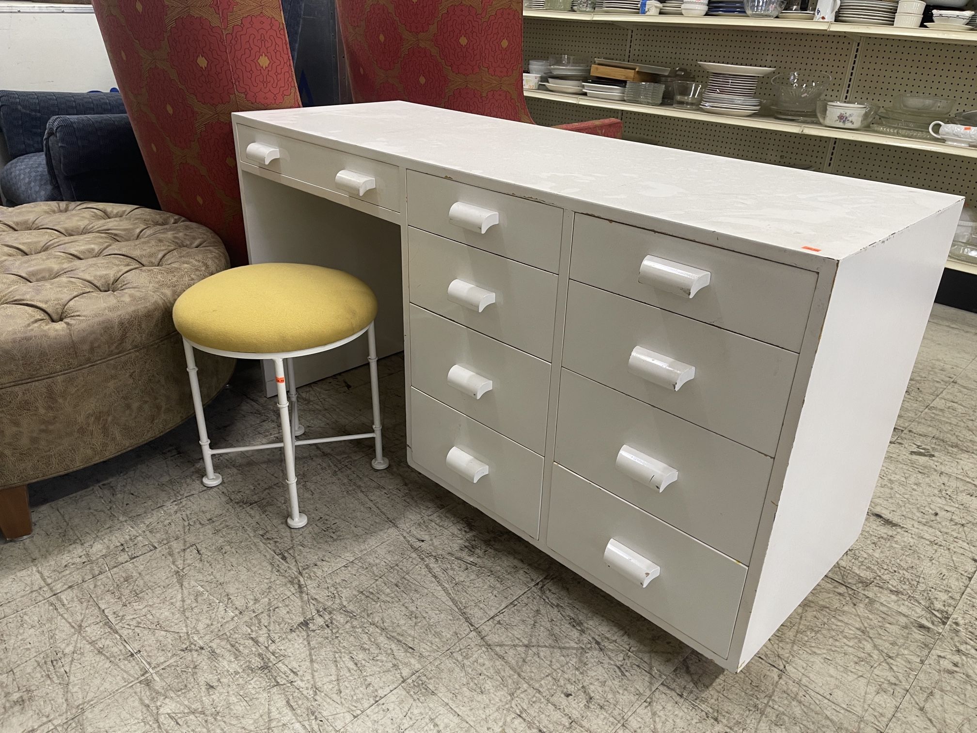 VINTAGE WHITE SOLID WOOD DESK MID CENTURY MODERN 