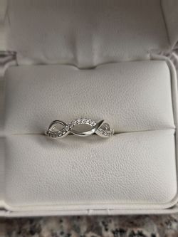 14k and 18k solid white gold rings