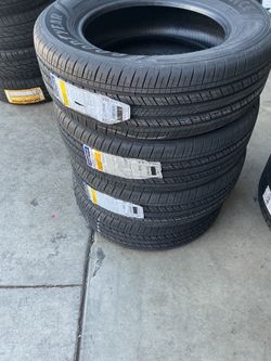 225 65 17   Goodyear assurance Finesse
