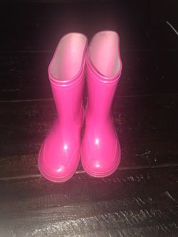 Toddler Rain Boots (size 8)
