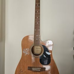 Autographed SEVENDUST guitar 