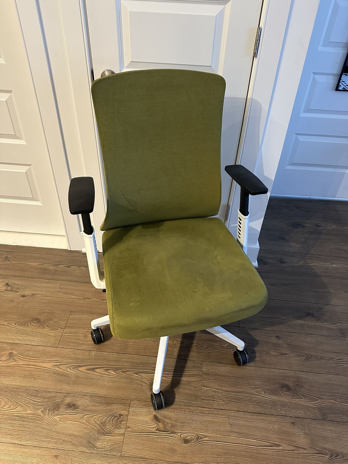Green Ergonomic Computer Office Desk Chair