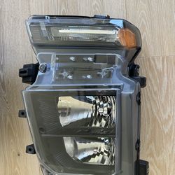 2020-2023 Chevy Silverado 2(contact info removed) HD OEM Halogen Headlight – Left Driver Side