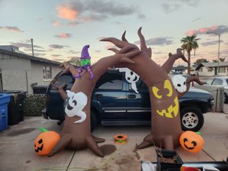 Halloween inflatable
