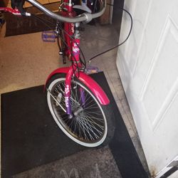 Girls  Bratt Bike