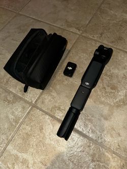 DJI Osmo Pocket 3 Creator Bundle – Like New (No Box)