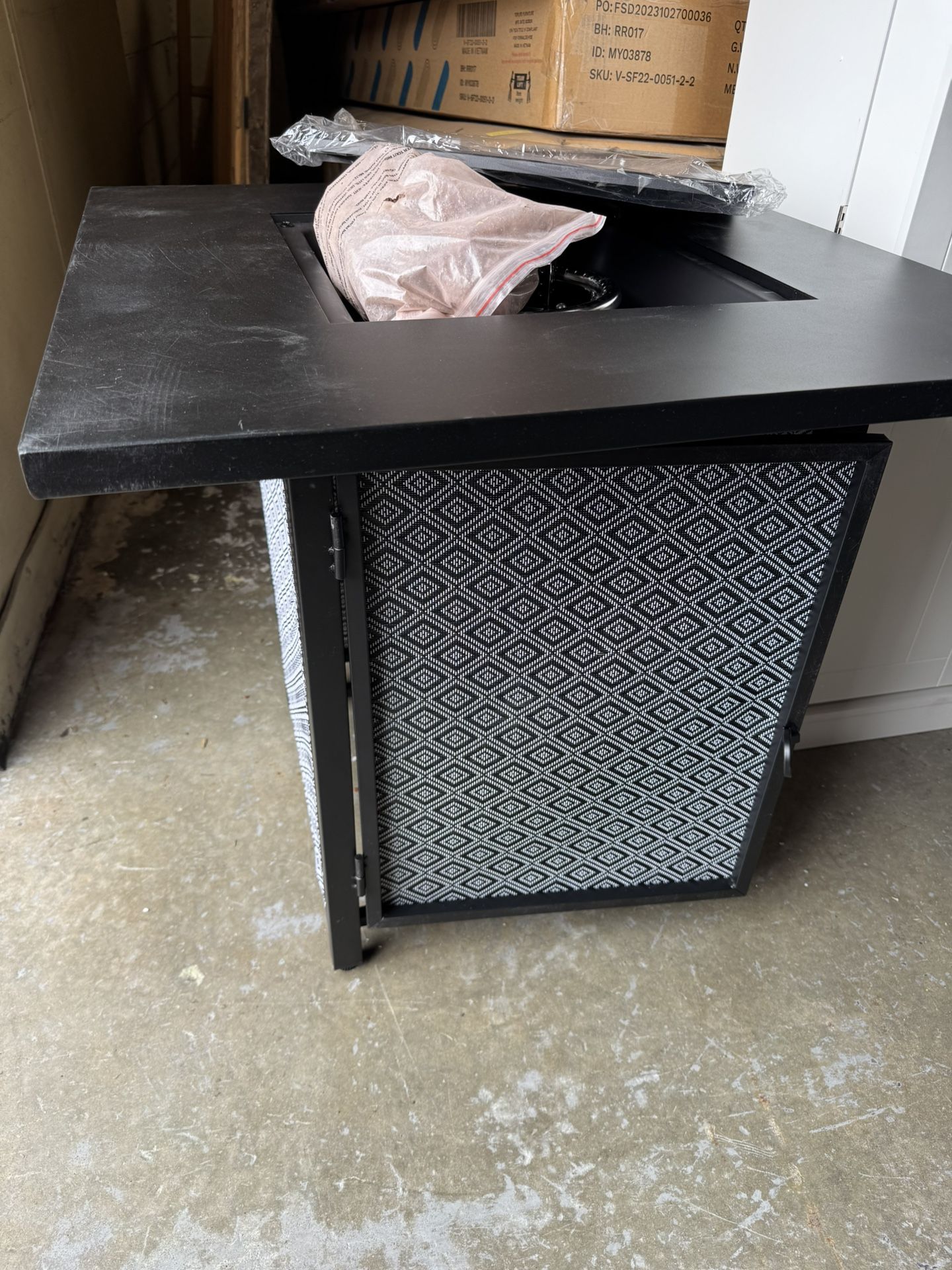 28 Inch Fire-pit Table New Fully Assembled