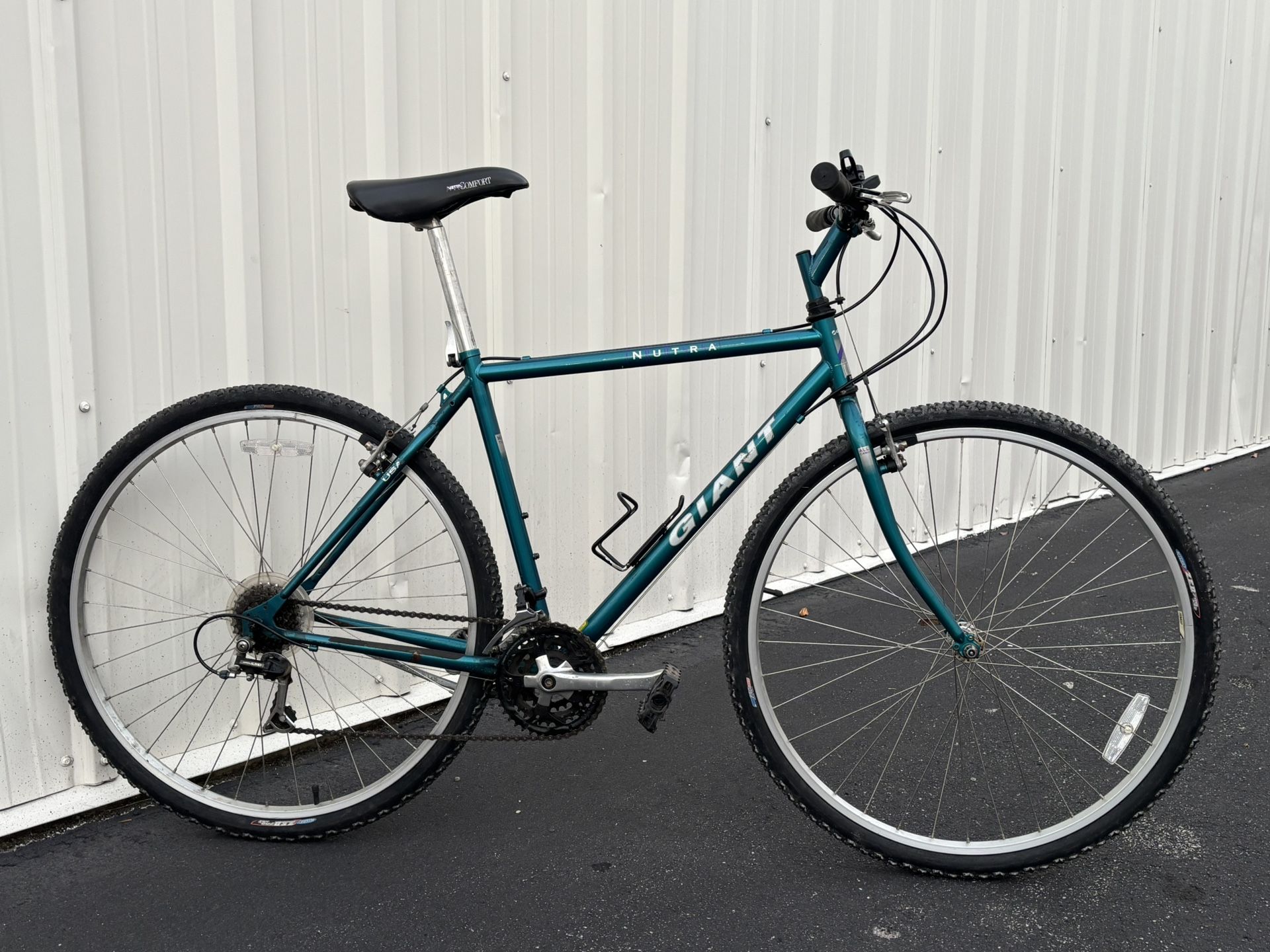 Vintage Giant MTB Hybrid Gravel Road Bike