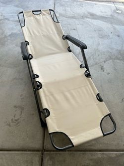 Foldable Reclining Lounge Chair Bed with Mattress, Pillow & Manual – Like New