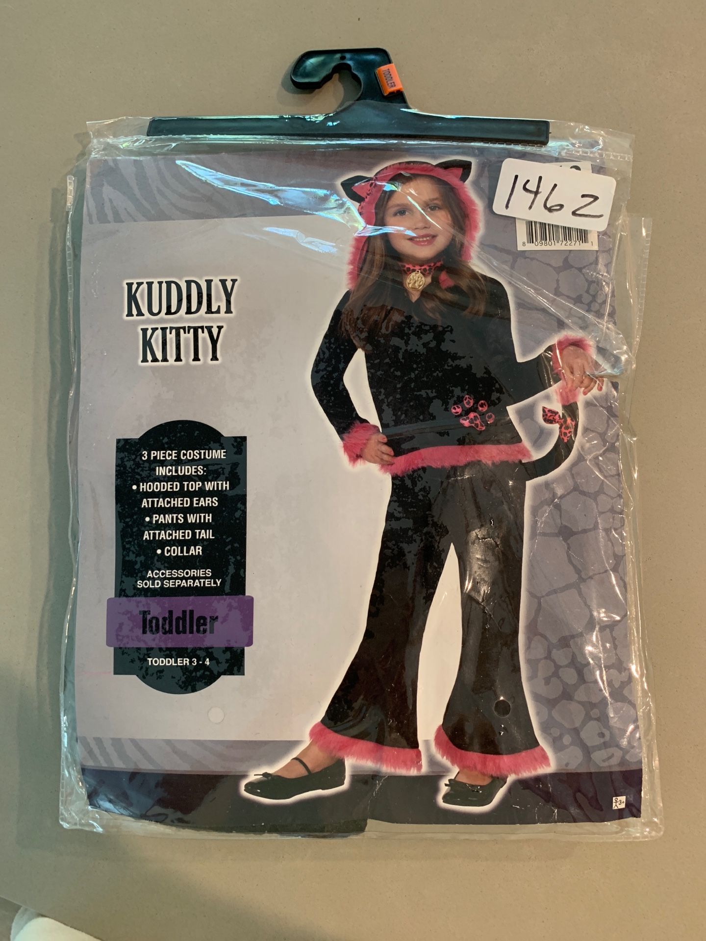 Costume. Cat. Kitty. Toddler. Halloween