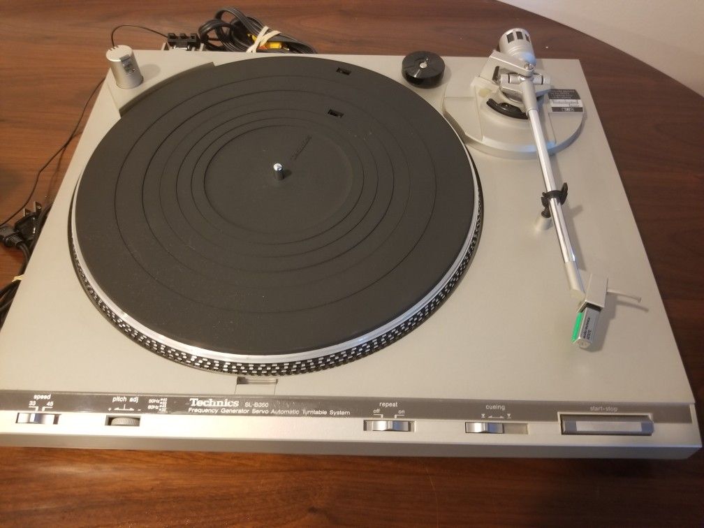 TECHNICS SL-B350 AUTOMATIC TURNTABLE