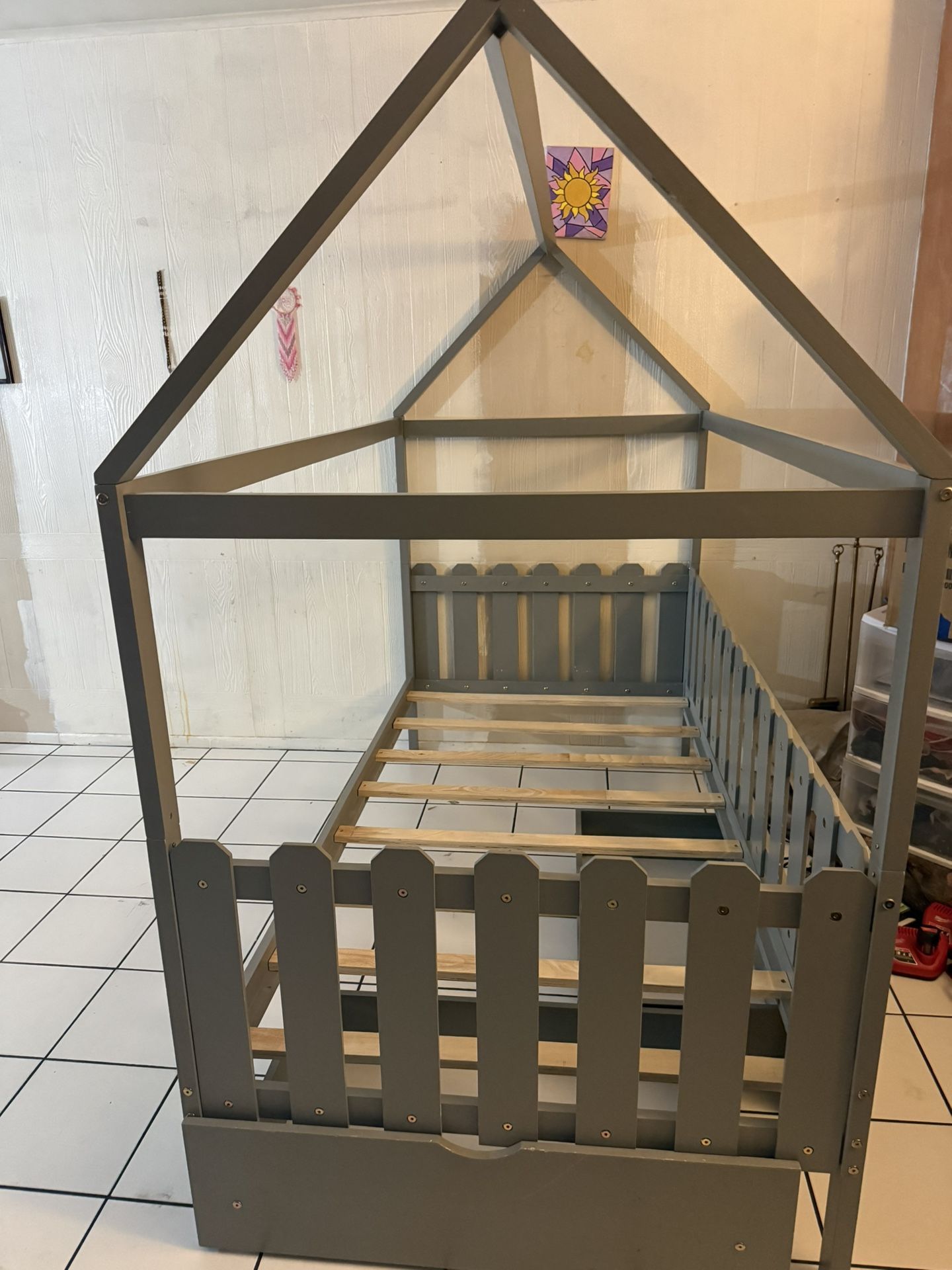 Kids Twin House Bed Frame