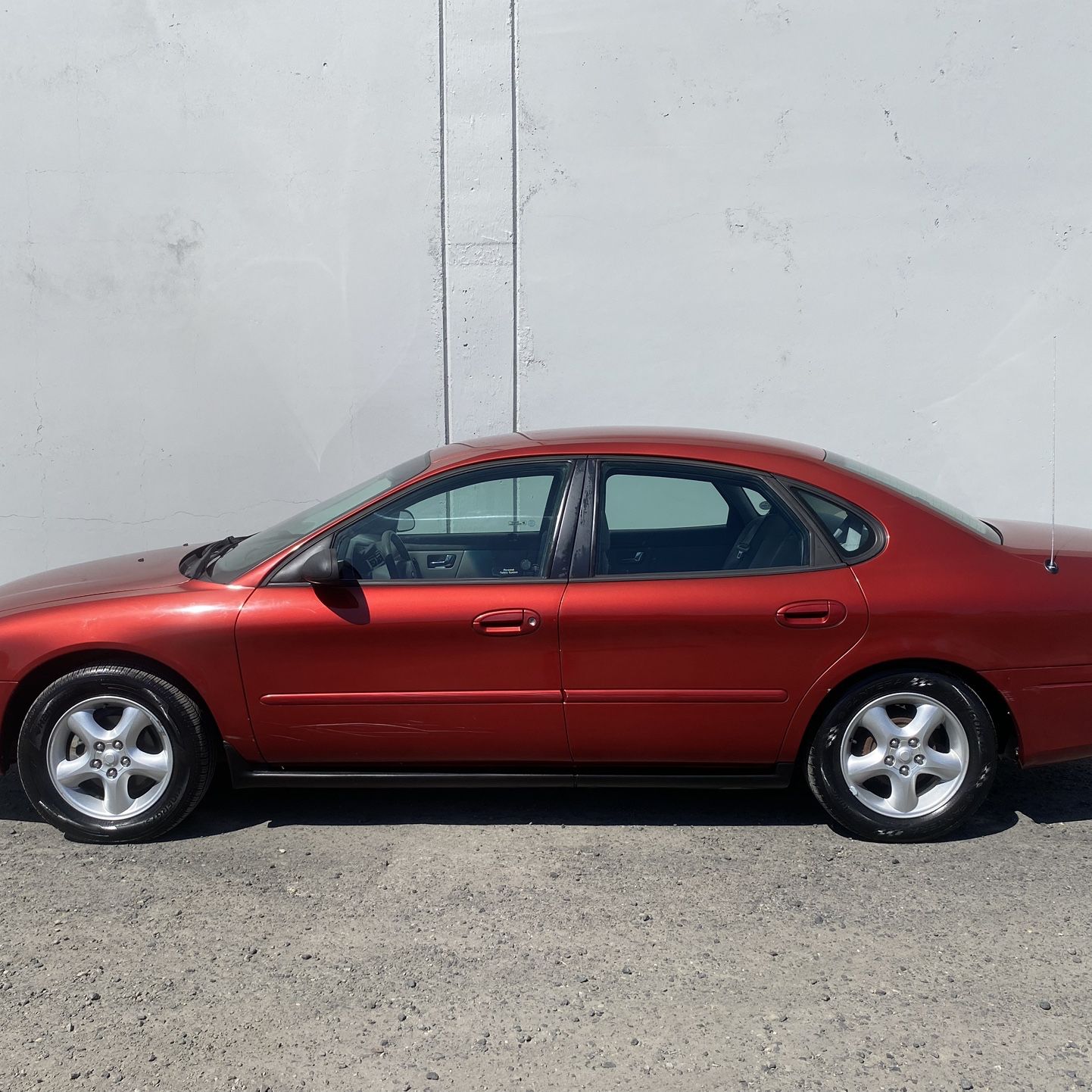 2000 Ford Taurus