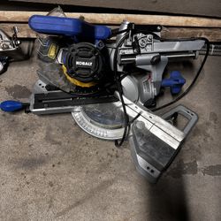 Kobalt Compact 10-inch 15-Amp Dual Bevel Sliding Compound Corded Miter Saw