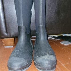 muck chore boots size 13 Hunting fishing work  rubber used 