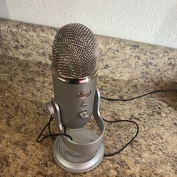 Blue Yeti Mic 