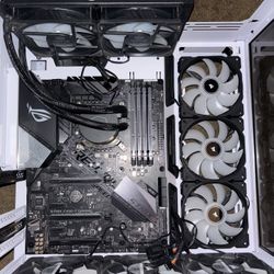 Intel i7-9700kf with STRIX Z39O-F GAMING motherboard and 32 GB of corsair vengeance RAM (DDR4)