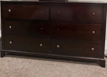 Solid wood dresser
