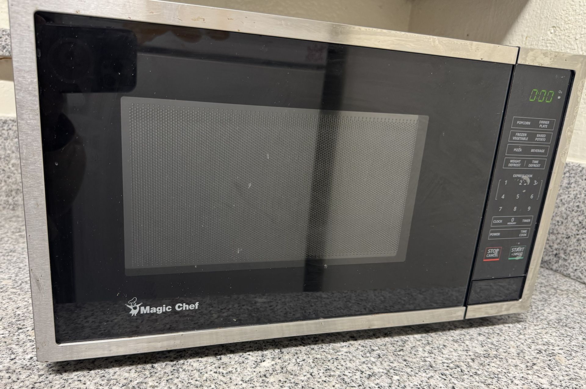 Magic Chef Microwave 