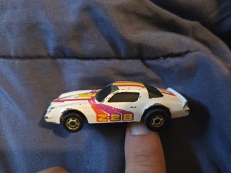 1982 hot wheels  diecast gold hot ones GHO white chevy z28  HK VGC
