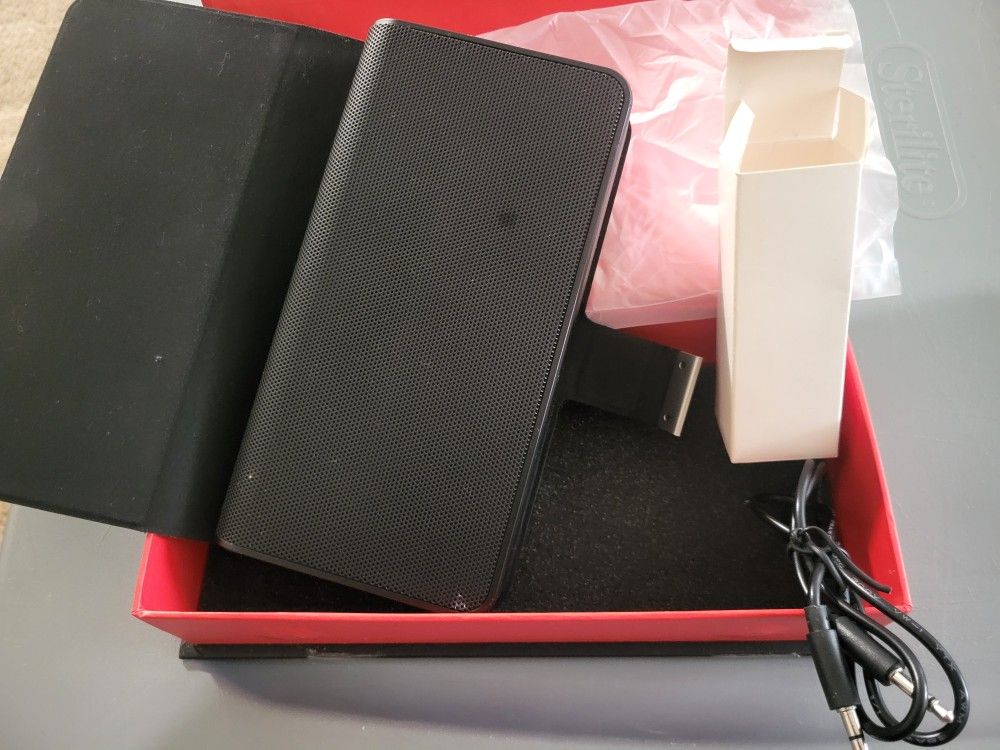 Bluetooth Speaker with Built In Powerbank