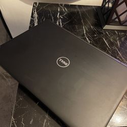 Dell Latitude 5480 - Black 
