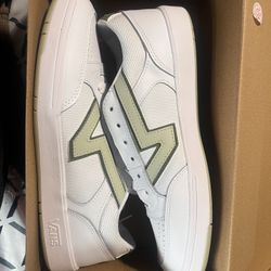 Vans Women’s White/Green 12