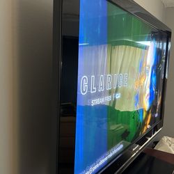 Panasonic Plasma + Cajonera
