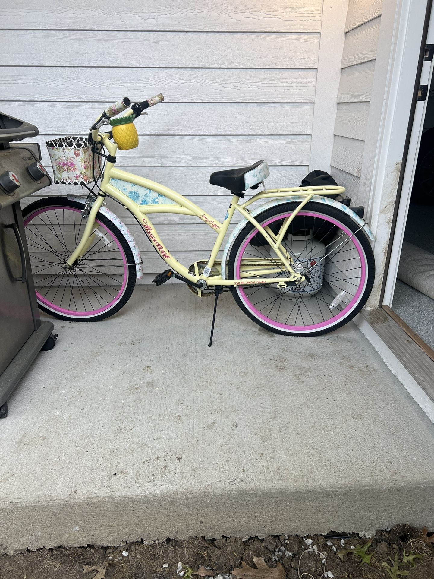 Kent (Jimmy Buffett) Margaritaville Women's Bicycle