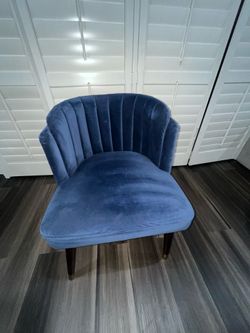 Velvet blue chair