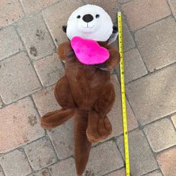 Huge Plushie Otter