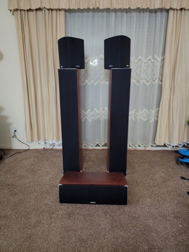 Polk Audio Speakers System