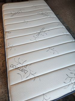 NEW Twin Lyra Hybrid Mattress