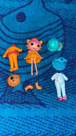 Lalaloopsy  Mini Doll.  Style and  swap.  Lot. 1