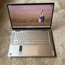 Lenovo Yoga C740 Touchscreen Laptop i5 256GB SSD Windows 11