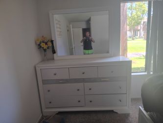 Bedroom Set