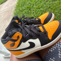 Nike Air Jordan 1 Retro High OG "Taxi"