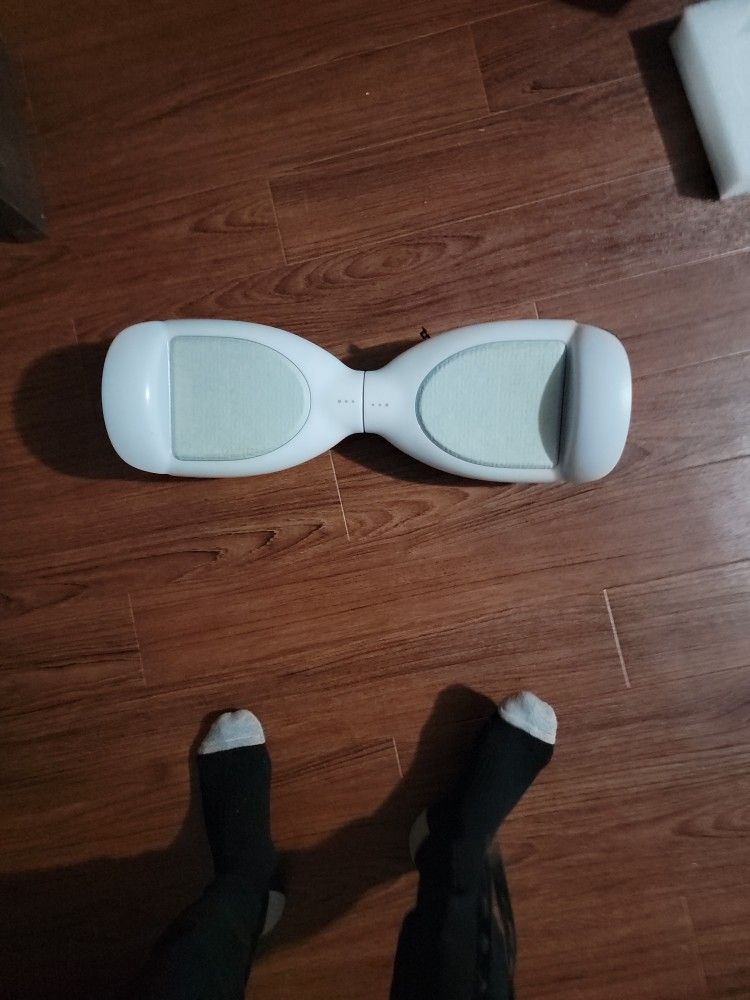 Light Up Hoverboard, gets up to 10 mph