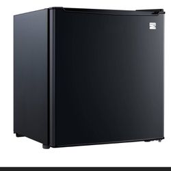 Kenmore 1.7 Cu Ft Refrigerator For sale 
