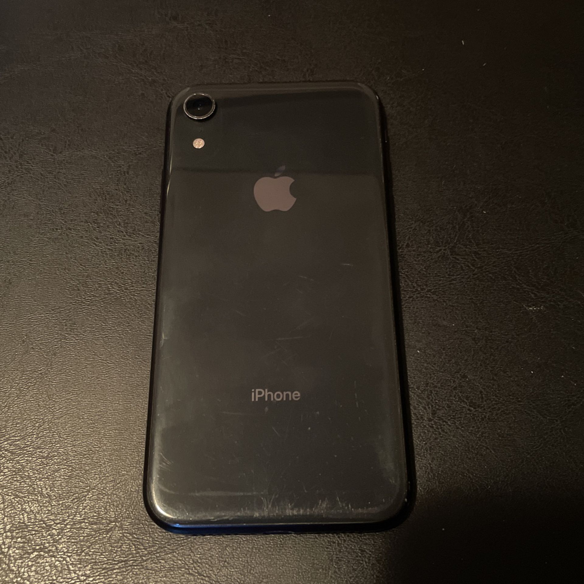Space Grey IPhone XR 