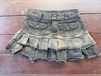 COSMIC AURA Washed Black Ruffled Denim Mini Skirt Women’s M