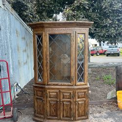 antique cabinet 